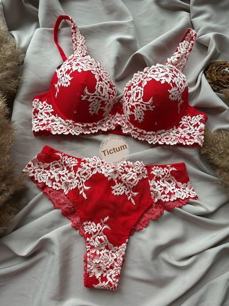 Комплект бюстгальтер push-up + трусики танга A0005 LAVOLLE красный 75B 1462 фото
