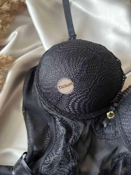Жіноча нижня білизна мереживне боді чорний 80C 1524 фото