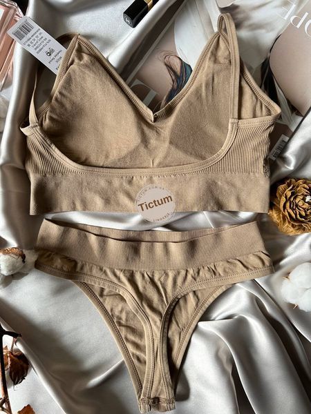 Набор женского нижнего белья трусики и топ 1720 фото